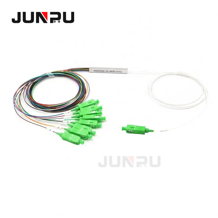 SC/APC PLC Optical Fiber Distribution Box 1x8 Splitters For Sale